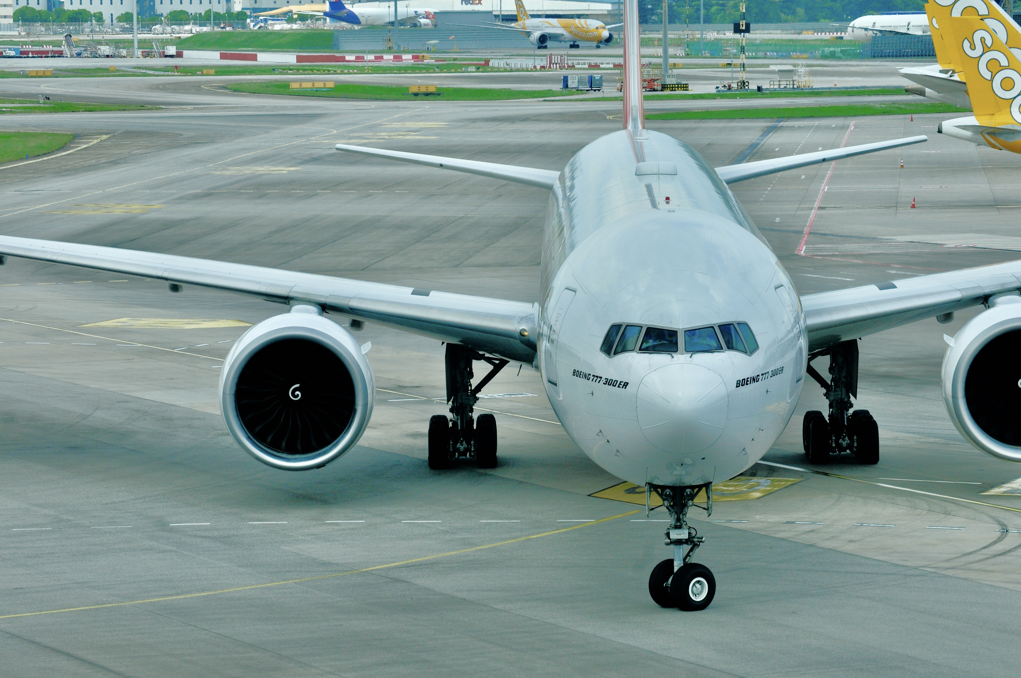 emirates boeing 777